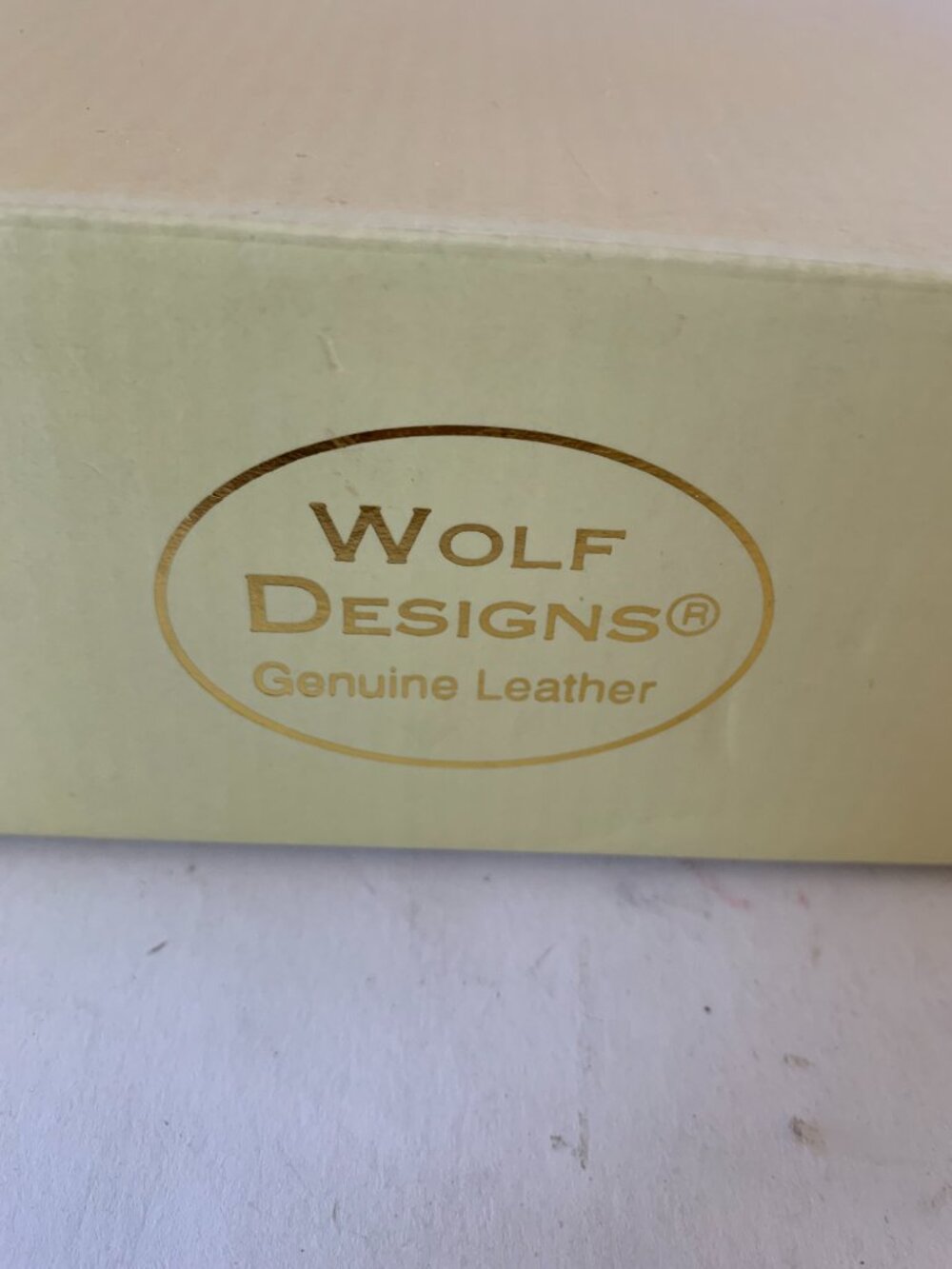 WOLF DESIGNS GENUINE LEATHER JEWELRY WATCHES ORGANIZER BLACK NEW IN BOX - Picture 10 of 11